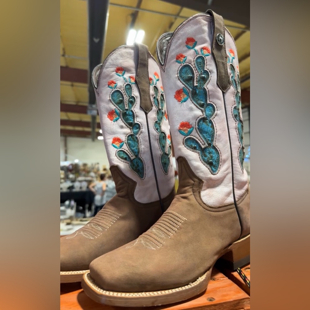 Tanner Mark Women’s Pink Cactus Cowboy Boots